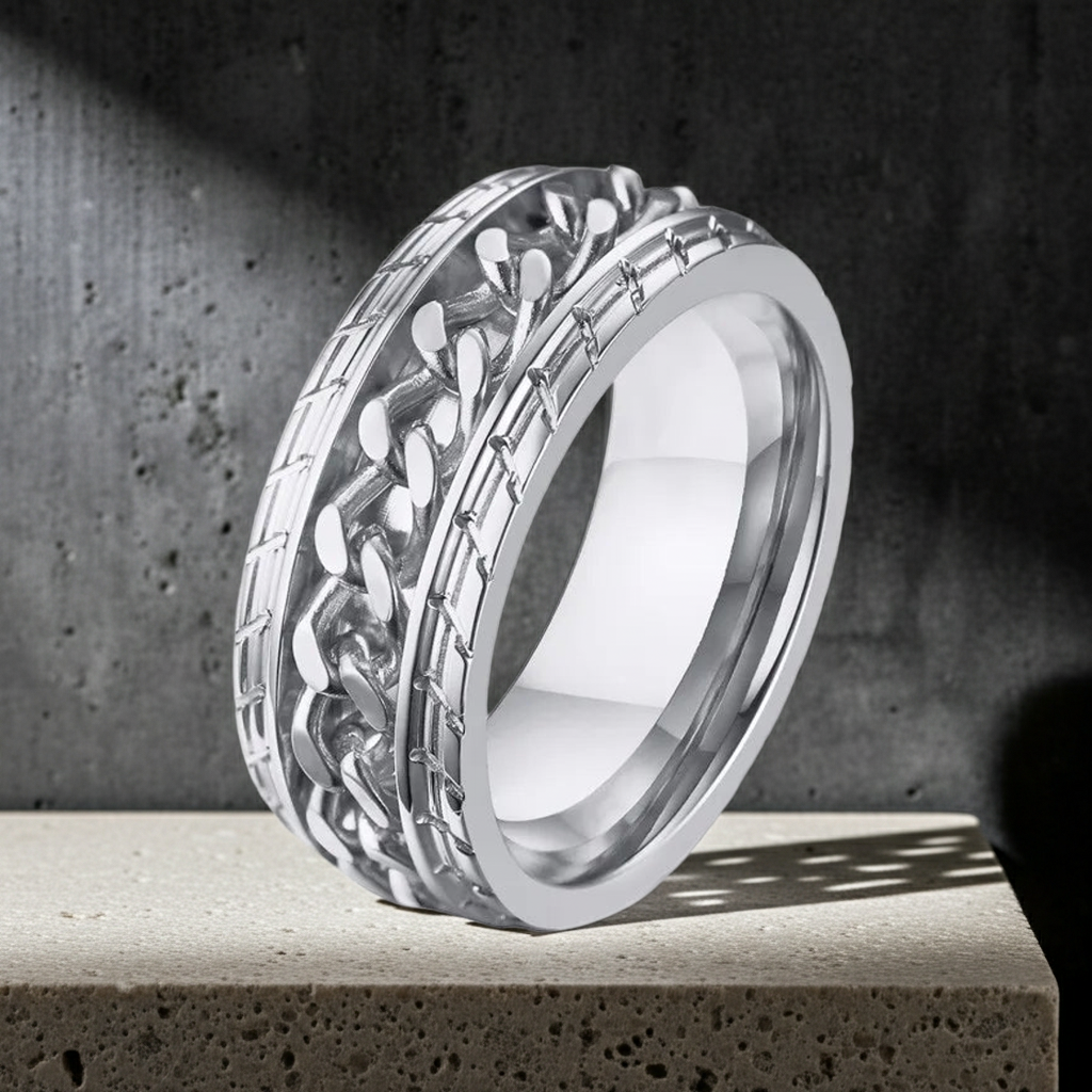 Stainless Steel  Spinner Ring with Silver Curb Chain