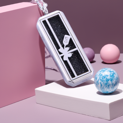Square Aroma Locket Necklace – Magnetic Stainless Steel Essential Oil Diffuser Pendant