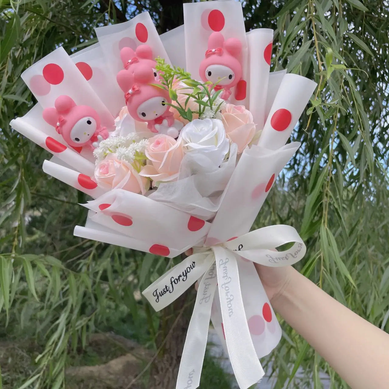 Hello Kitty Sanrio Plush Bouquet Doll with Artificial Flowers Kawaii Gift 35 cm