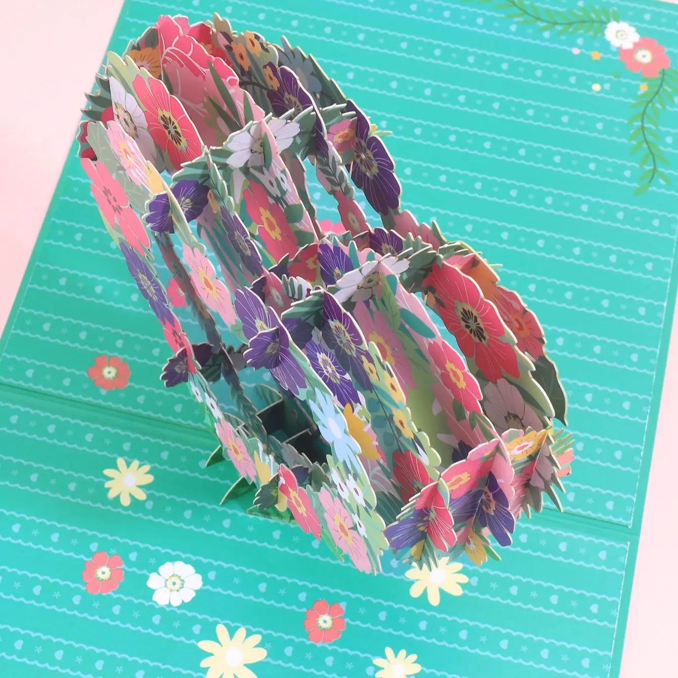 3D Pop-Up  Floral Heart Design Card