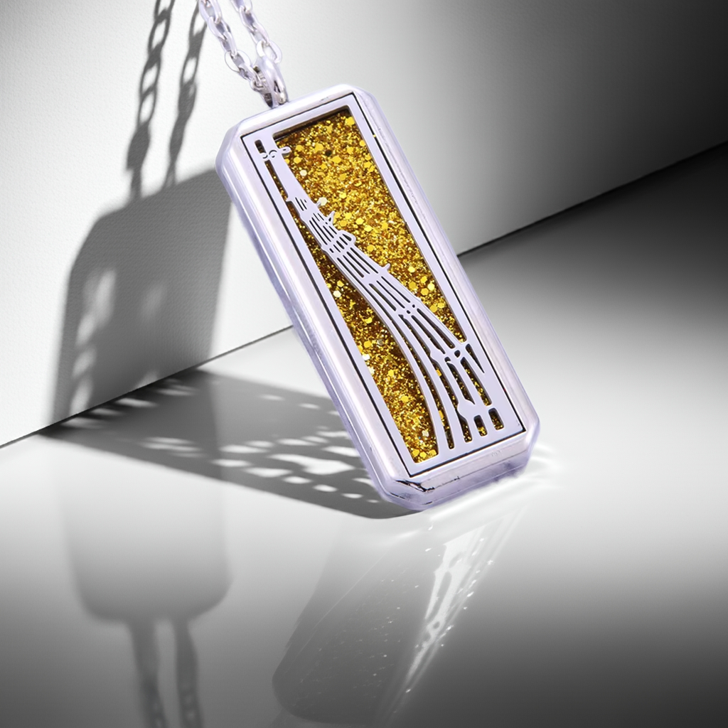 Square Aroma Locket Necklace – Magnetic Stainless Steel Essential Oil Diffuser Pendant